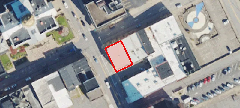 304 Adams St