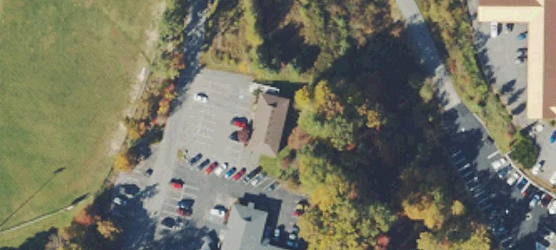 33 Eagles Rd
