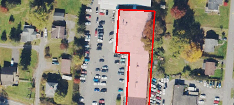 696 Fairmont Rd