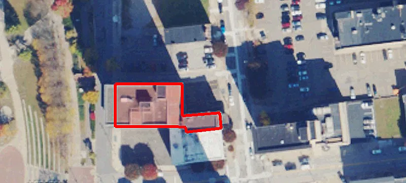 1137 Main St