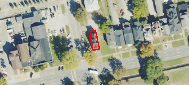1302 5th Ave