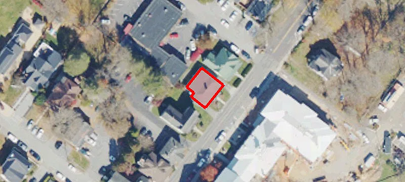 933 Ct N St