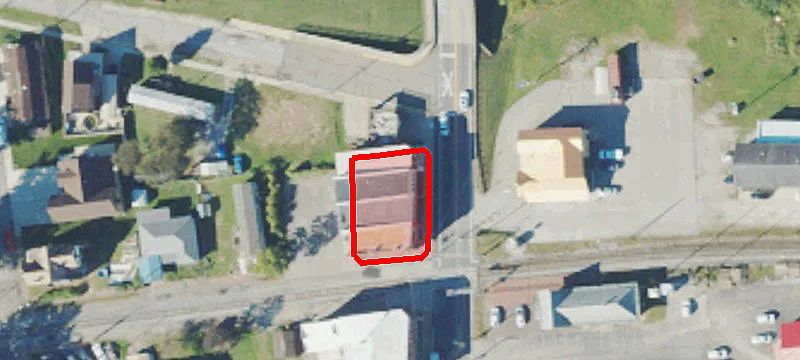 102 Highland Ave