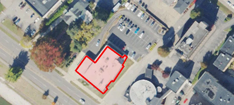 1316 Kanawha E Blvd