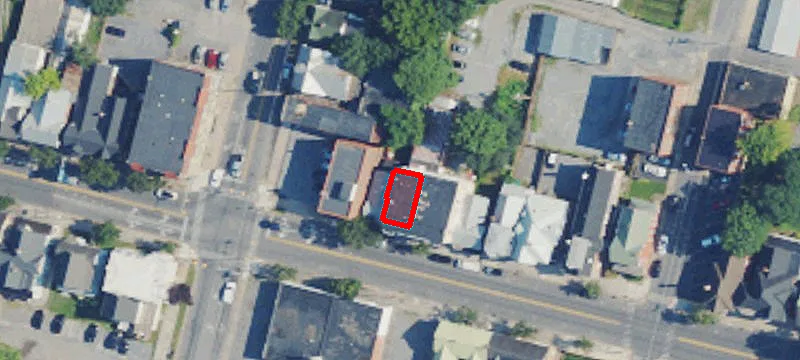 418 King St