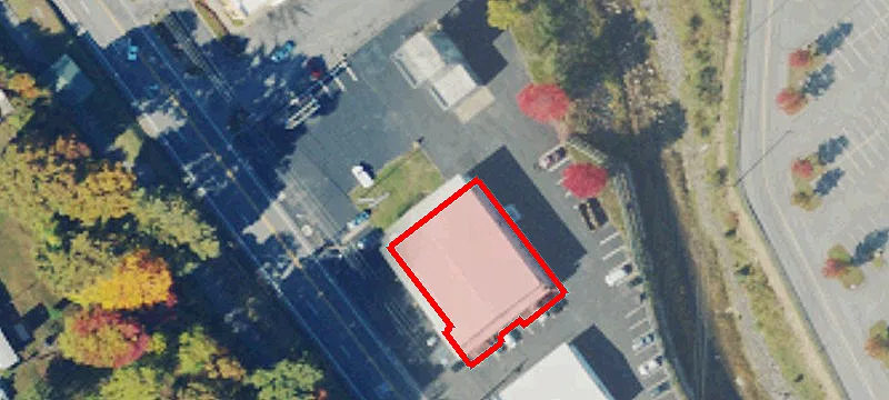 1102 Eisenhower Dr