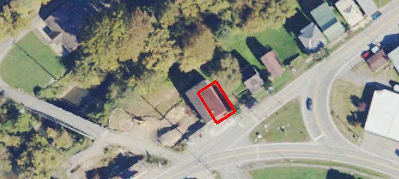 106 Elk St