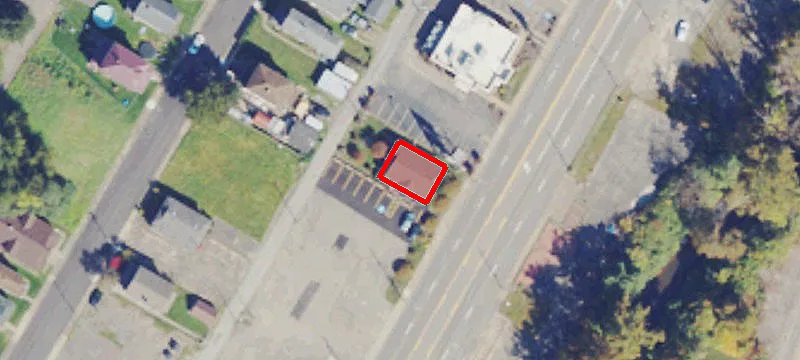 4081 Main St
