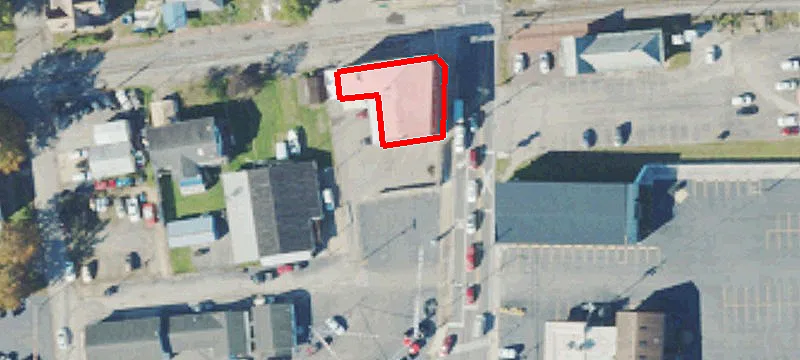 208 Highland Ave