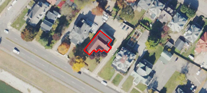 1514 Kanawha E Blvd