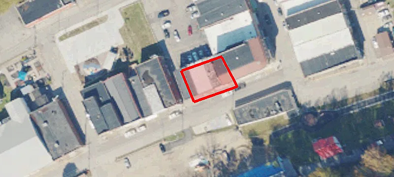 8 Maywood Ave