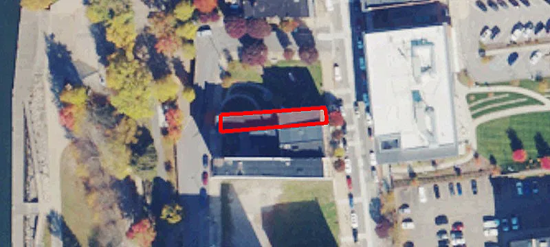 1107 Main St