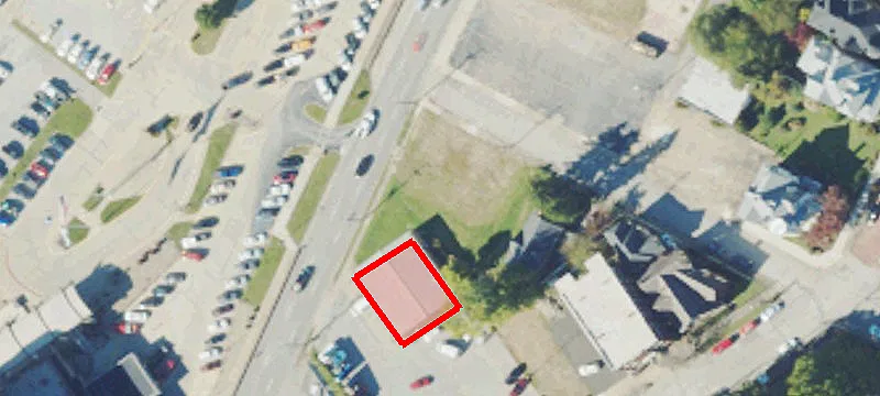 940 Murdoch Ave