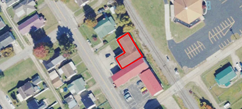 1006 Main Ave
