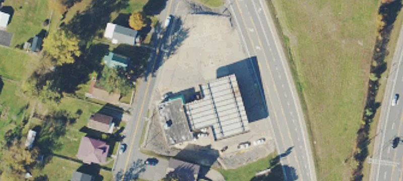 708 Eisenhower Dr