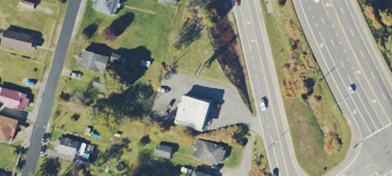 922 Eisenhower Dr
