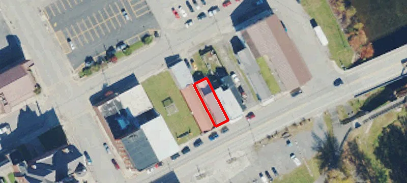 319 Main St