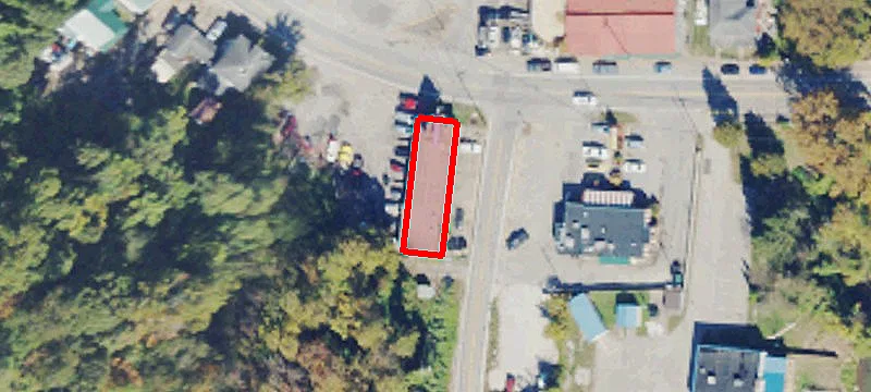 221 Main St