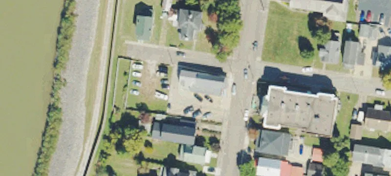 715 Main St