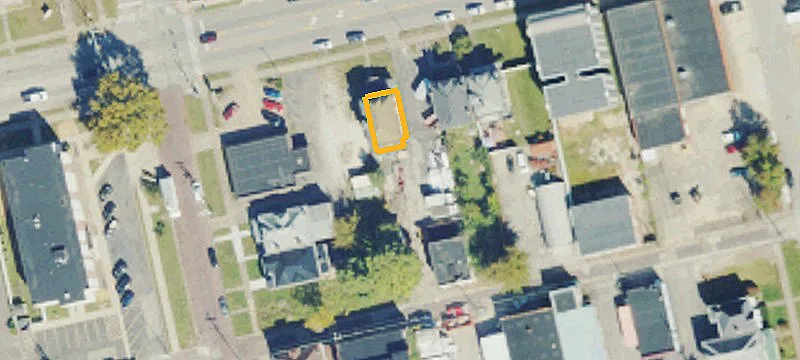 615 6th Ave