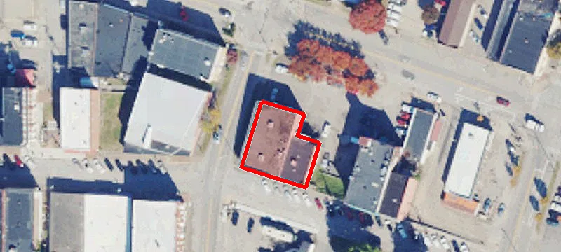 200 Main St