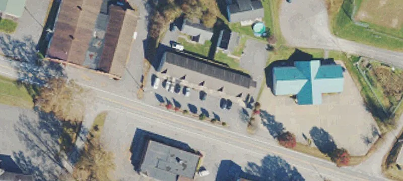 1717 Locust Ave