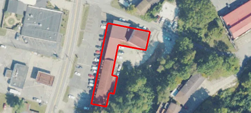 556 Main St