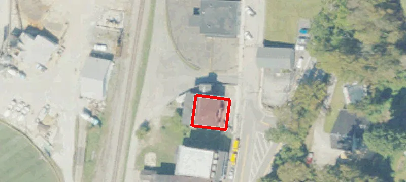 501 Main St