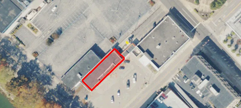 224 Kanawha E Blvd