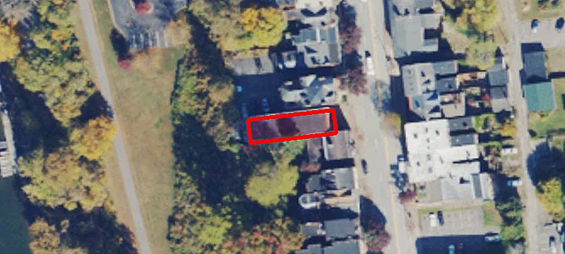 735 Main St