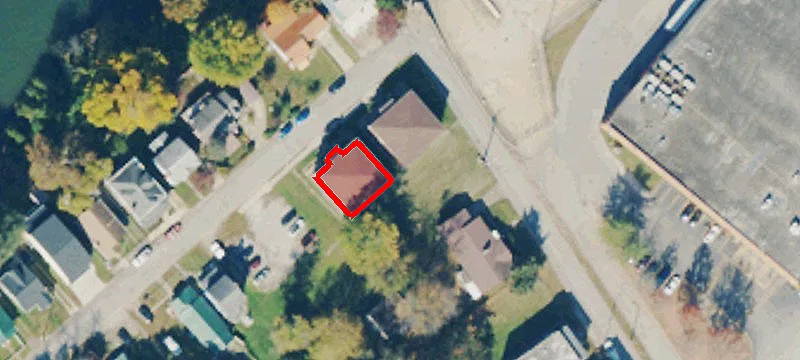 88 Riverside Dr
