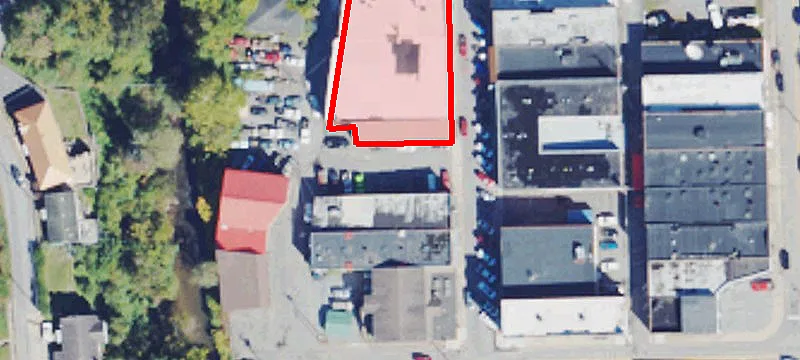 208 Howard Ave
