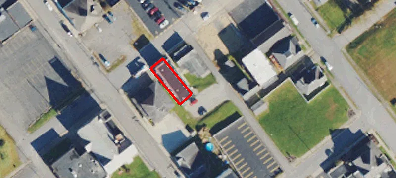 211 Diamond St
