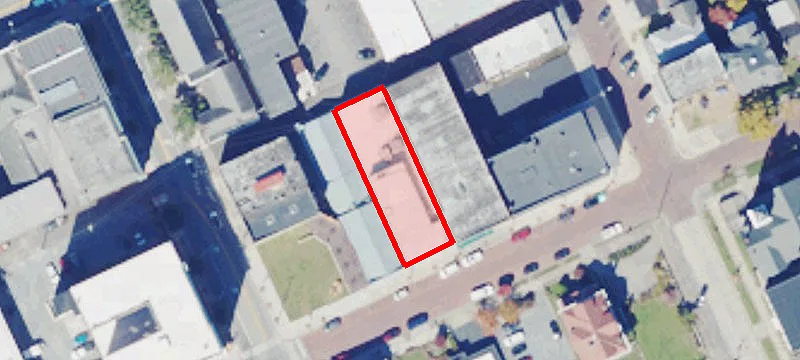 215 Ballengee St