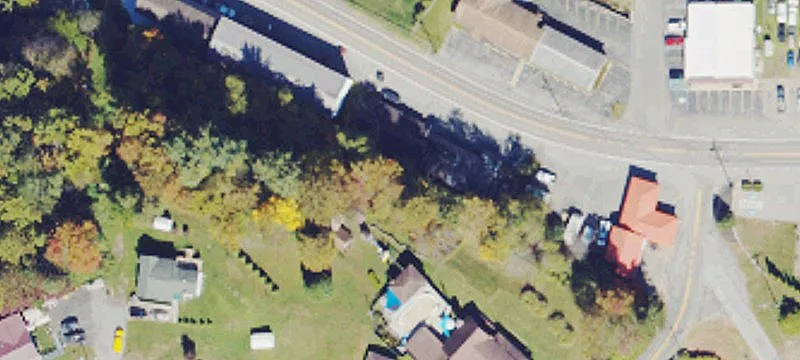 413 Main St