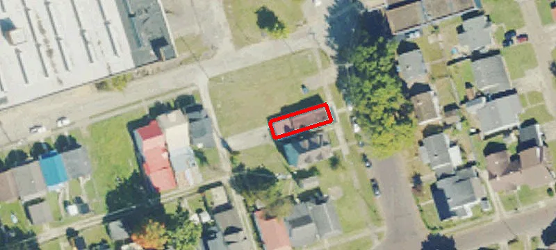 909 5th W St
