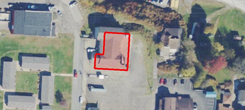6 Tomlinson Ave