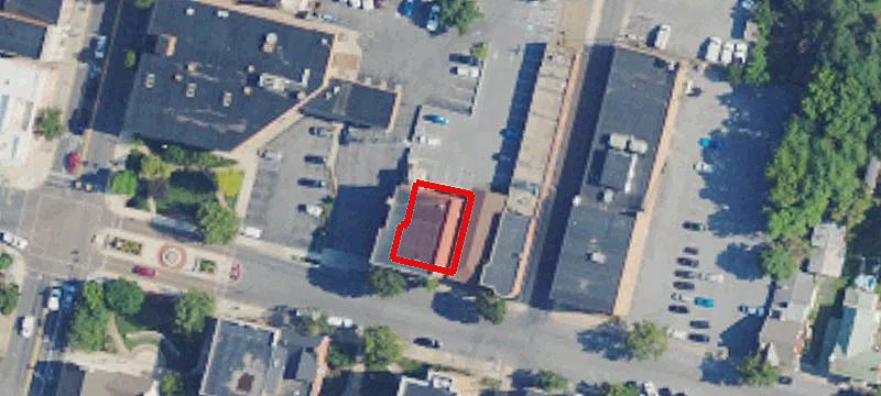 121 King St