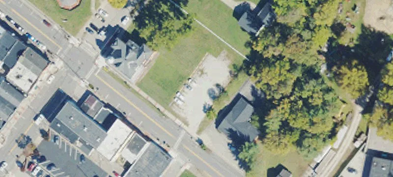 701 Main St