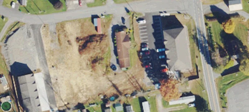 41 Greentree Dr