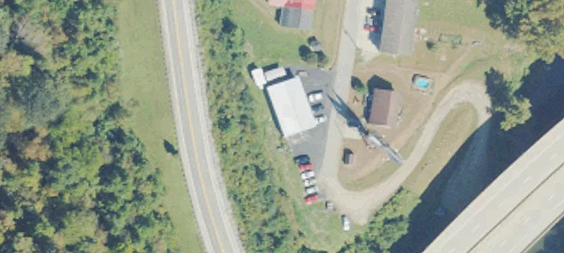 3 Chapmanville Plz Rd