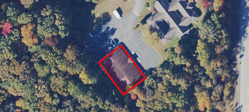 5495 Maple Ln