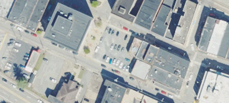 201 Main St