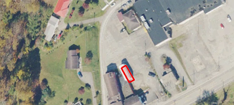Maple St