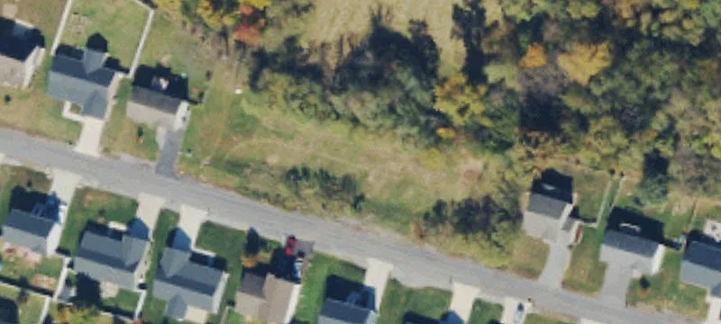 11 Wren St