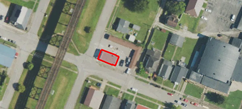 416 13th Th Poplar St