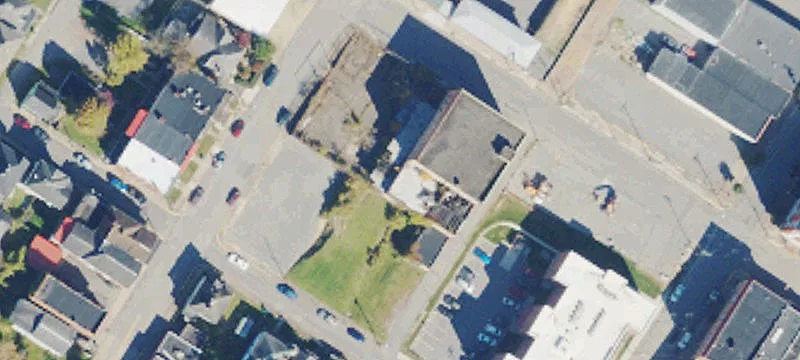 329 5th St