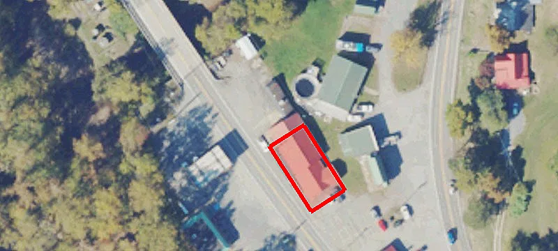 386 Main St