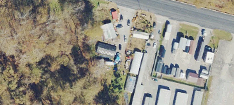 1006 Us Hwy 33rd E