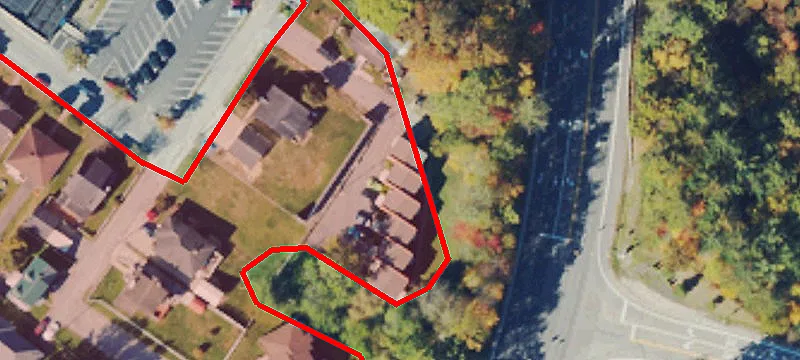 105 Harlan Ct